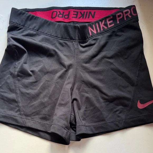 Nike Pro Women's Gray and Maroon Shorts. Size small. - Picture 3 of 3